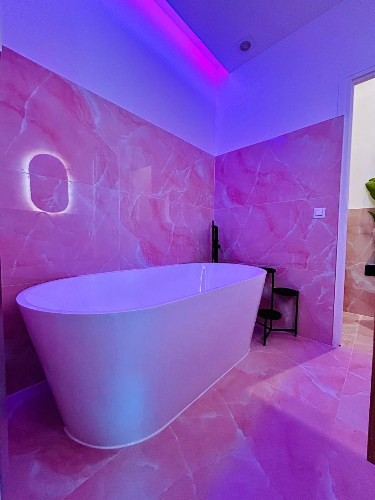 Intimate Escape - Seaside - Spa Bath - Wifi - Ac Nice Exterior foto