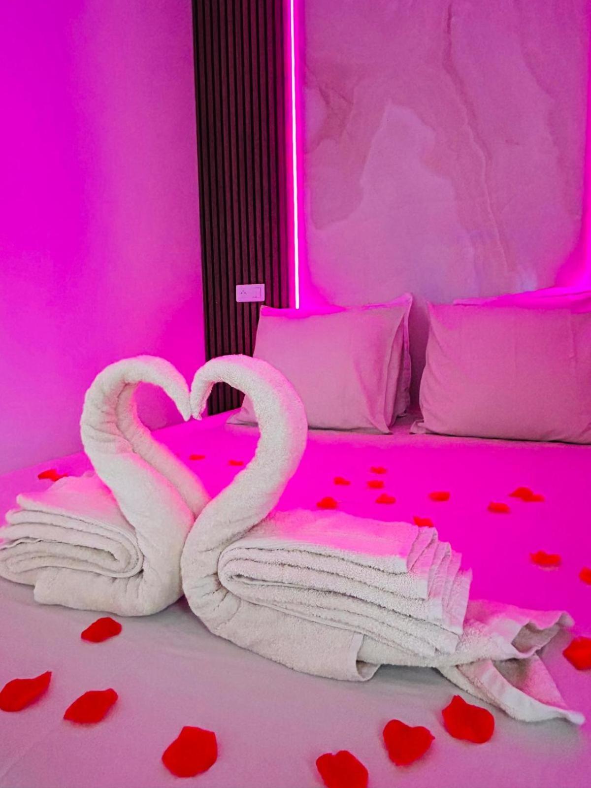 Intimate Escape - Seaside - Spa Bath - Wifi - Ac Nice Exterior foto